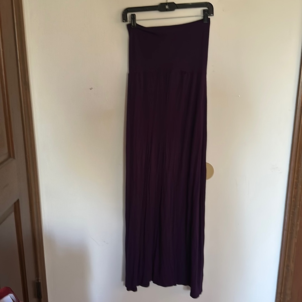 Windsor deep purple maxi skirt size- S
